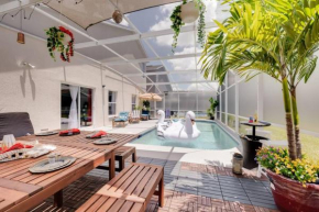 Luxury 6-bedrooms -- 15 mins to Disney